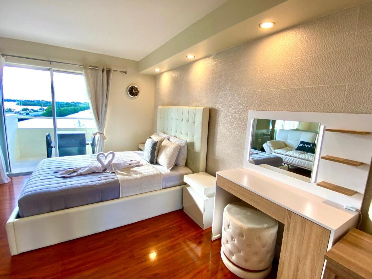 Modern Waterfront Apartment With Miami Skyline View, Free Parking 5 Mins Drive To Miami Beach Ngoại thất bức ảnh