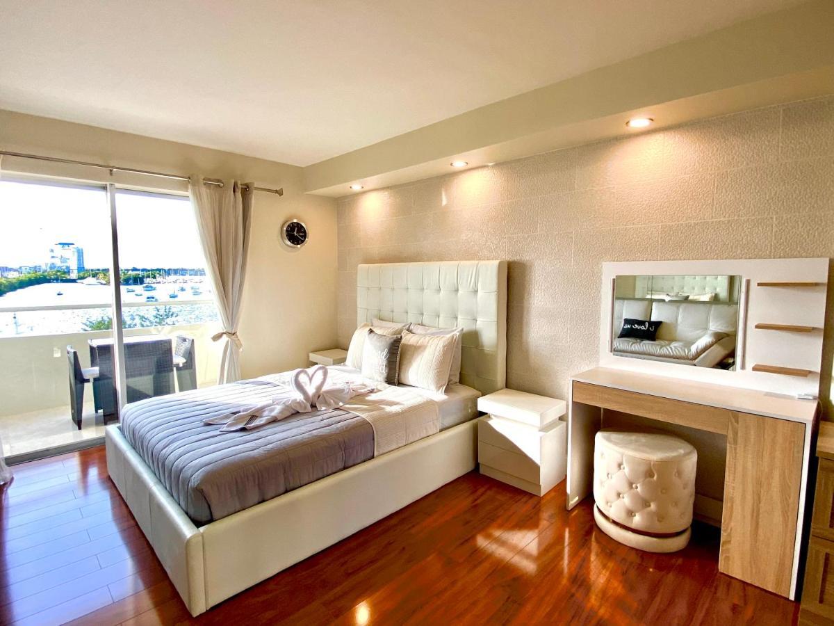 Modern Waterfront Apartment With Miami Skyline View, Free Parking 5 Mins Drive To Miami Beach Ngoại thất bức ảnh
