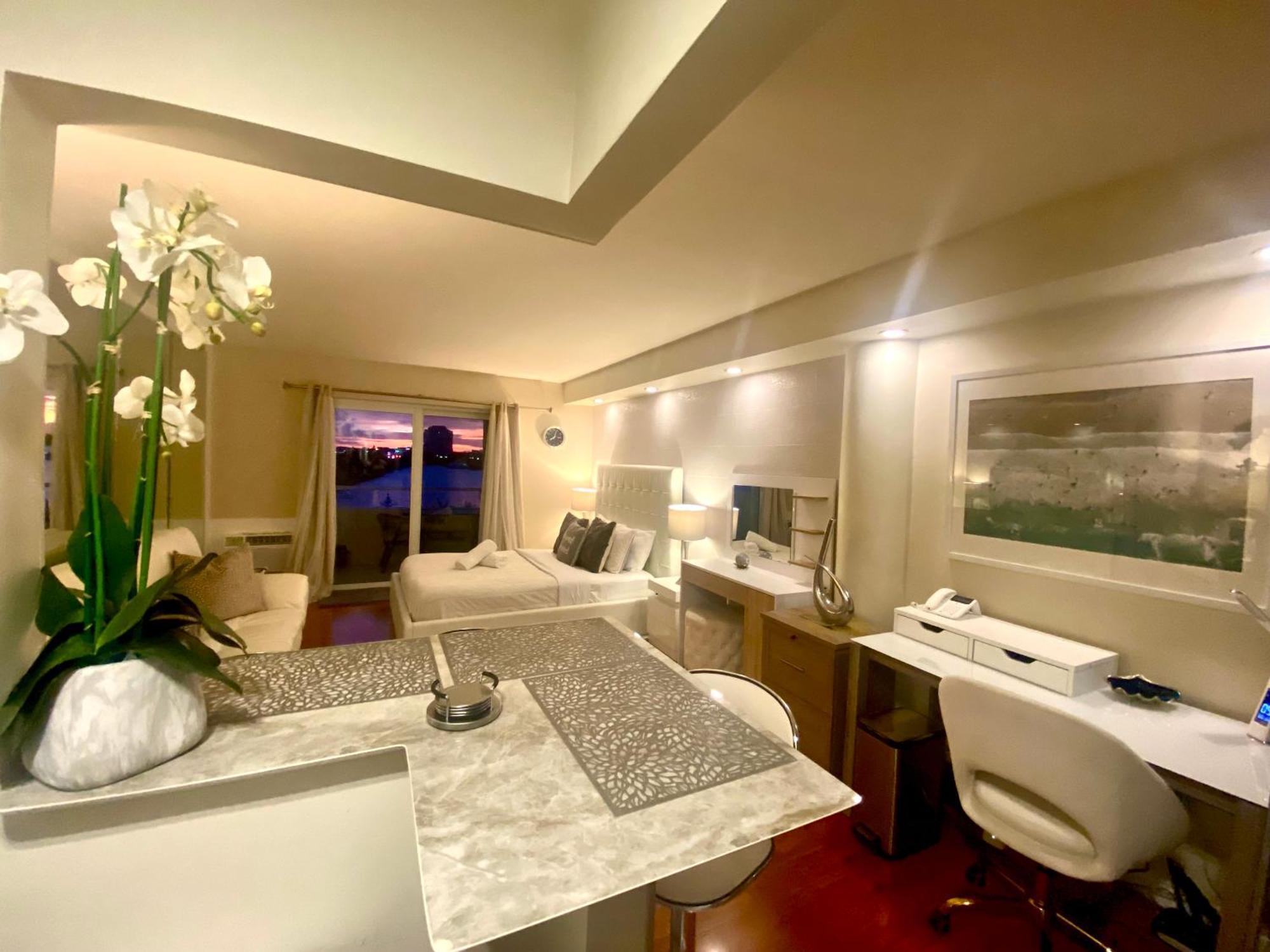 Modern Waterfront Apartment With Miami Skyline View, Free Parking 5 Mins Drive To Miami Beach Ngoại thất bức ảnh